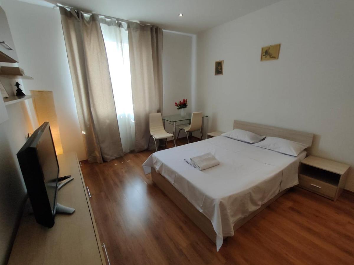 בוקרשט Easystay Flats מראה חיצוני תמונה